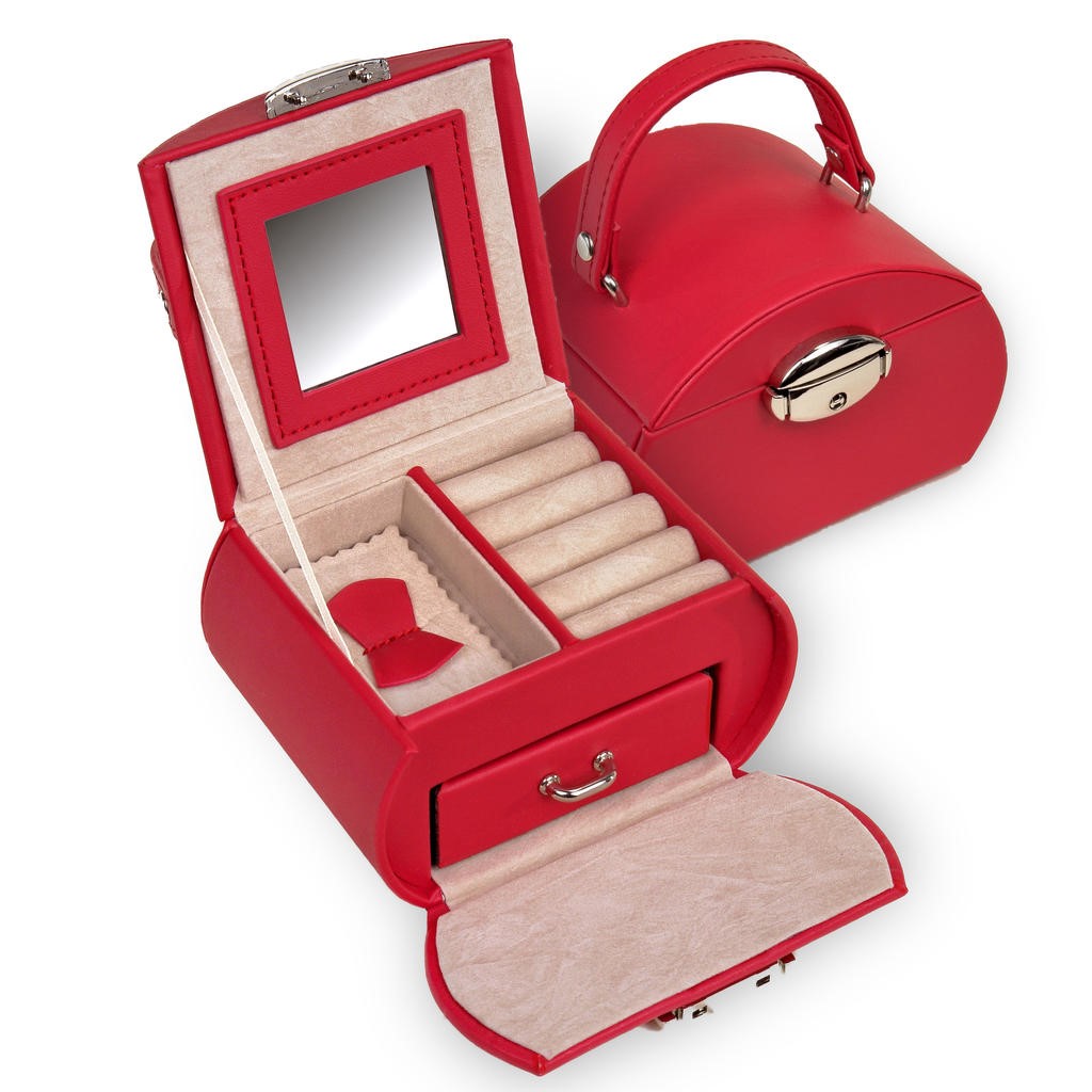 girlie_red