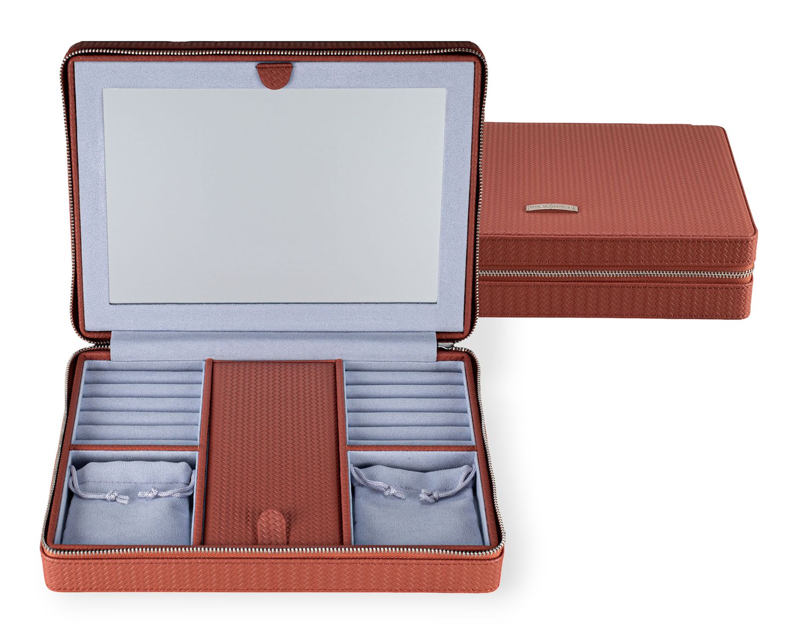 jewelley_zipped_box_corbello_1